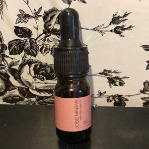 Josie Marian moisturizing oil
